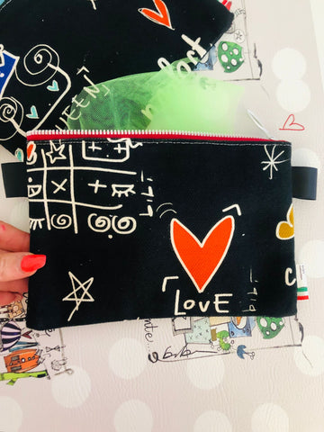 BEAUTY POCHETTE "LOVE"